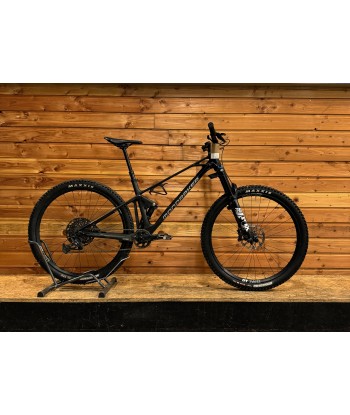 Mondraker Raze carbon R 2022 suggérées chez